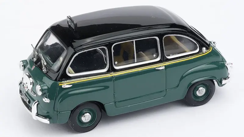 FIAT 600 MULTIPLA TAXI DI TORINO 1