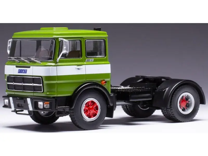 Fiat 690 T1 Green/White 1961 1