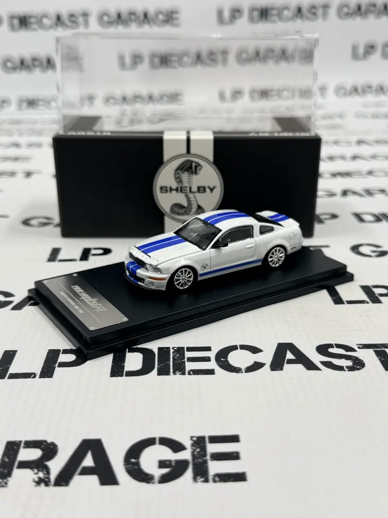 FINE WORKS 64 2013 Ford Mustang Shelby GT500 Super Snake White 1
