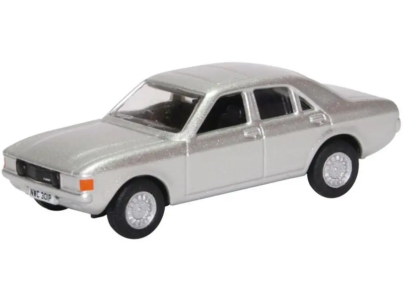 Ford Capri Mk2 WhiteFord Consul Granada Astro Silver 1