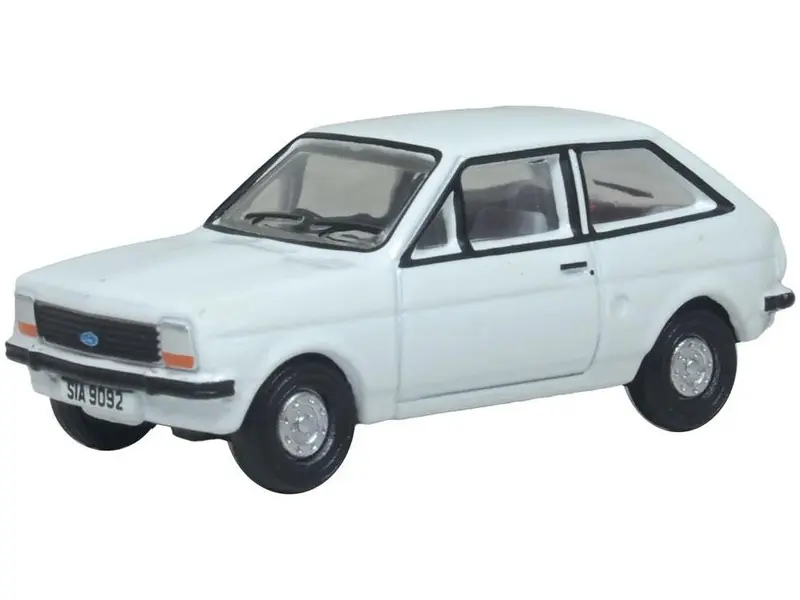 Ford Fiesta Mk1 Diamond White 1