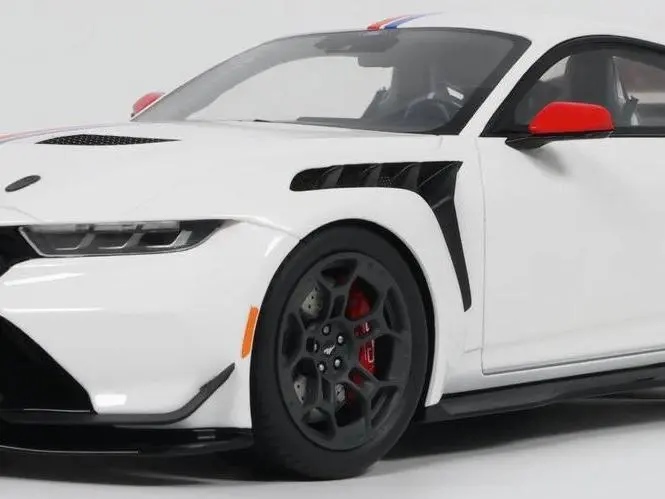 Ford Mustang GTD 'Spirit Of America' Performance White 2025 1