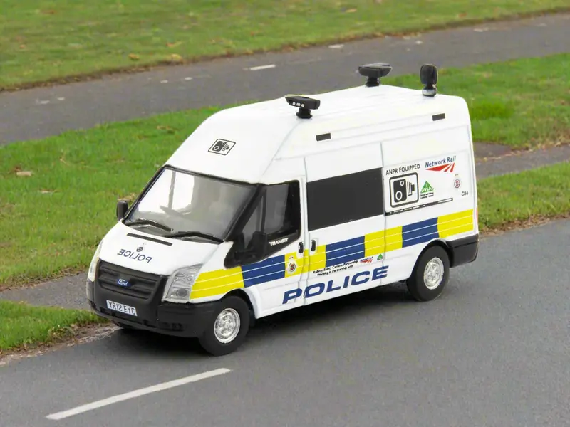 Ford Transit Mk5 LWB British Transport Police 1