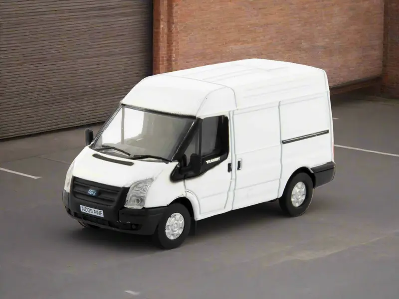 Ford Transit Mk5 SWB Medium Roof white 1
