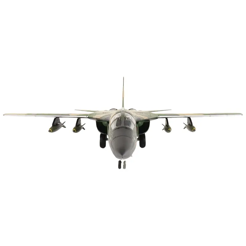 General Dynamics F-111A Aardvark Aircraft "347th TFW 430th TFS 67-0094 Gunboat Killer Korat RTAB Thailand" (1975) United States Air Force "Air Power Series" 1/72 Diecast Model by Hobby Master