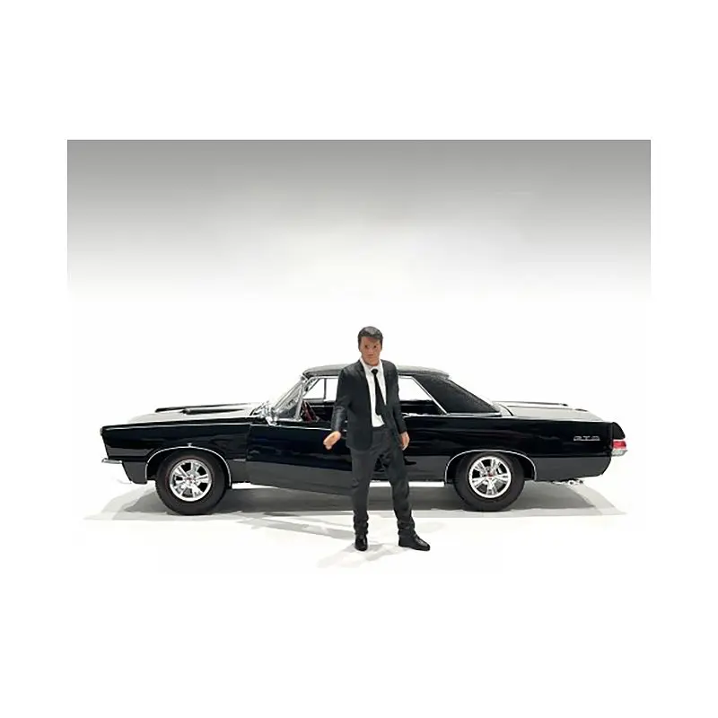 "Gentlemen's Club" Figure 3 for 1/24 Scale Models by American Diorama