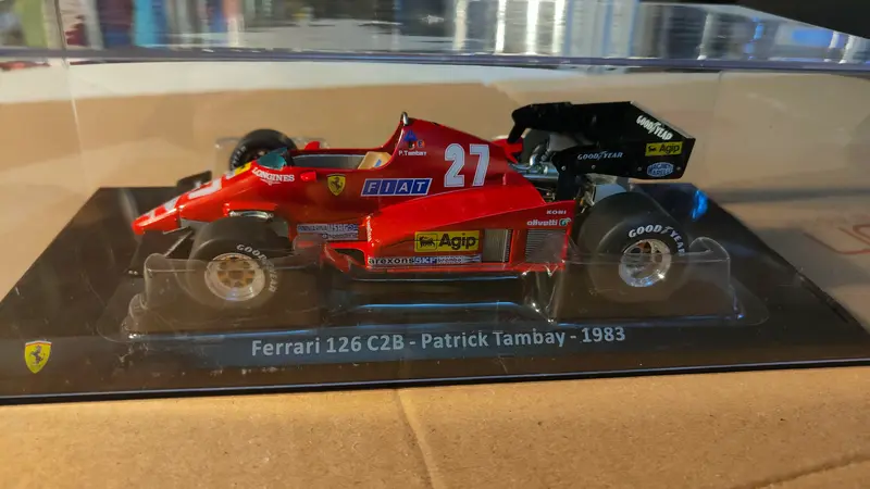 Grandi  Ferrari 126 c2b. di Patrick tambay 1983 con fascicolo  nuova