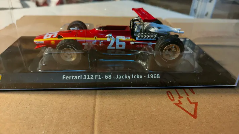 Grandi Ferrari 312 F1 68 di Jackie ickx 1968 con fascicolo  nuova