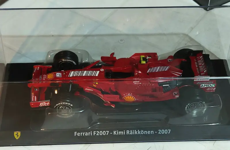 GRANDI FERRARI - Ferrari F2007 di Kimi Raikkonen . 2007   -con fascicolo   Nuova