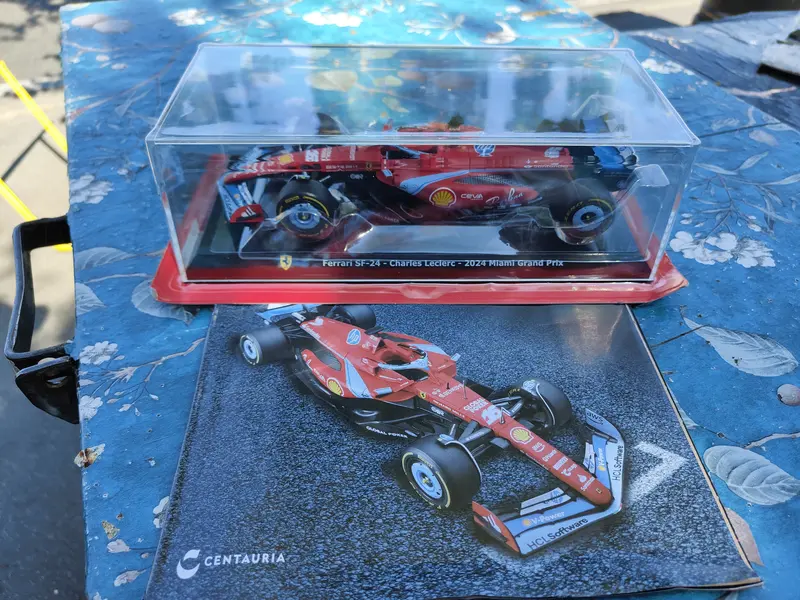 Grandi Ferrari sf 24 Charles Leclerc del 2024 come nuova