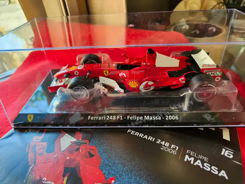 GRANDI FERRARI - uscita numero 16. Ferrari 248 F1 - Felipe Massa - 2006, nuovo con fascicolo