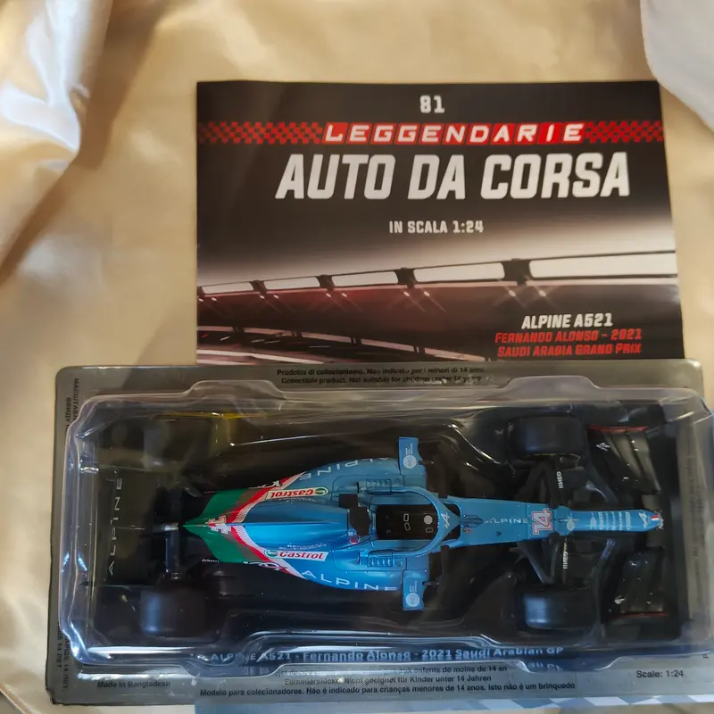 GRANDI FORMULA 1 - Auto da corsa -  ALPINE A521 di Fernando Alonso . 2021 . con fascicolo NUOVA