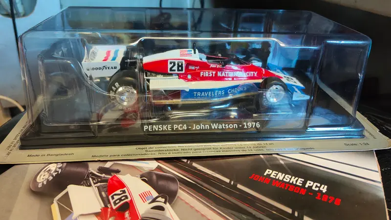 Grandi Formula 1 Auto da corsa PENSKE PC4 di John Watson del 1976    NUOVA