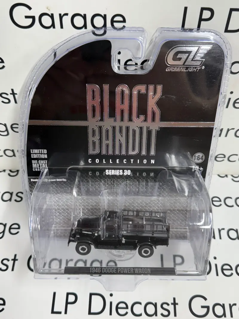 GREENLIGHT 1946 Dodge Power Wagon Fire Truck 1