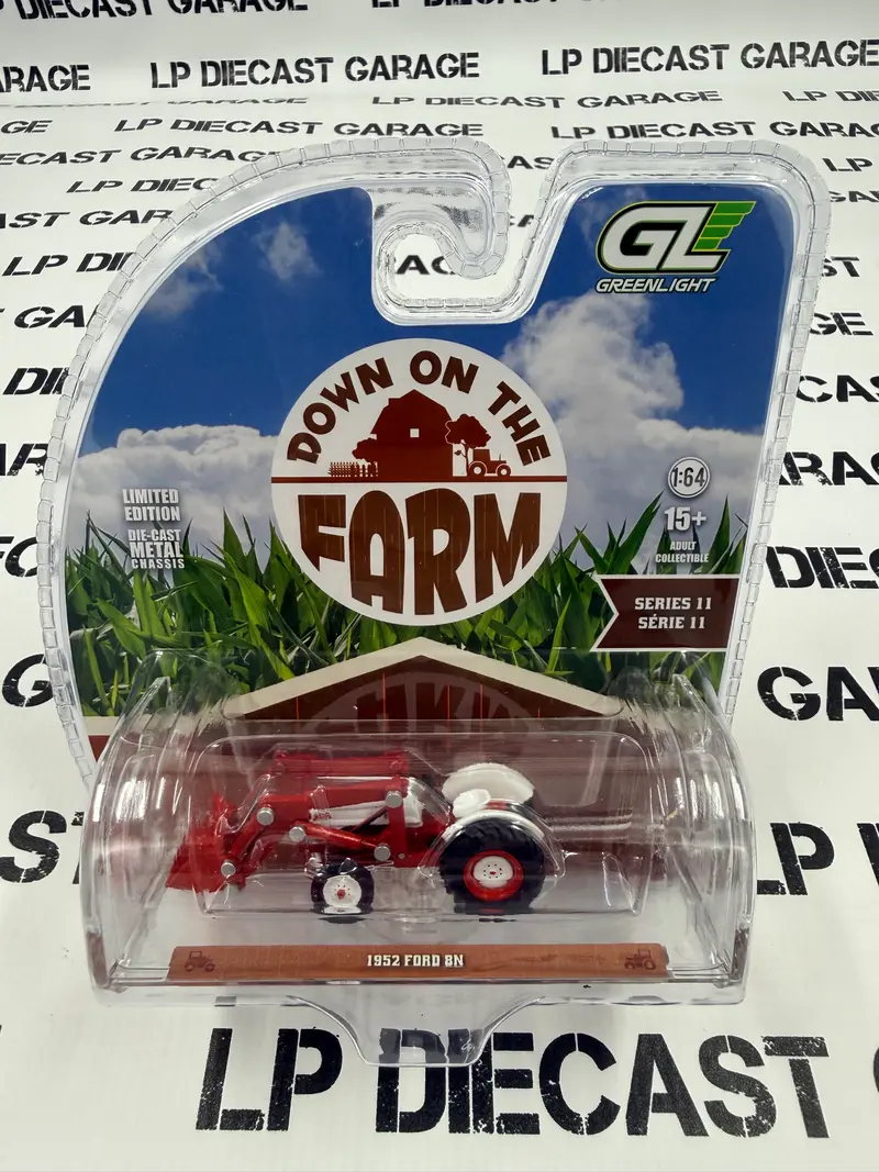 GREENLIGHT 1952 Ford 8N Tractor w/ Loader 1