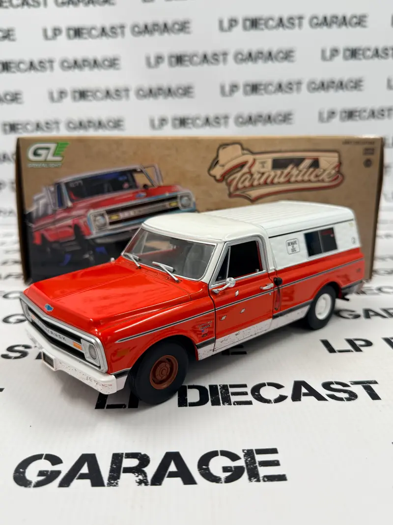 GREENLIGHT 1970 Chevrolet C10 Farmtruck 1