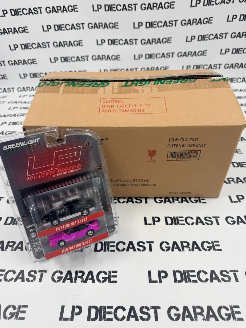 GREENLIGHT 1989 Ford Mustang GT 2-Pack LP Exclusive 1