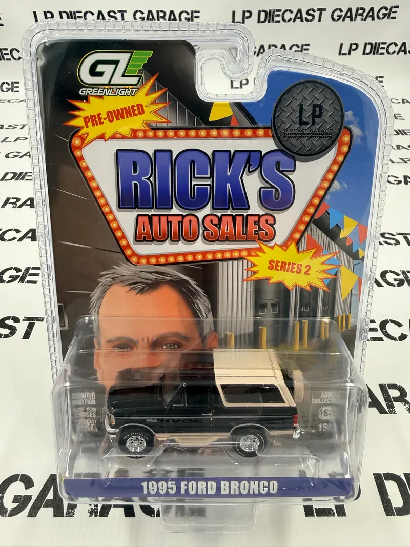GREENLIGHT 1995 Ford Bronco Black Tan LP Exclusive 1