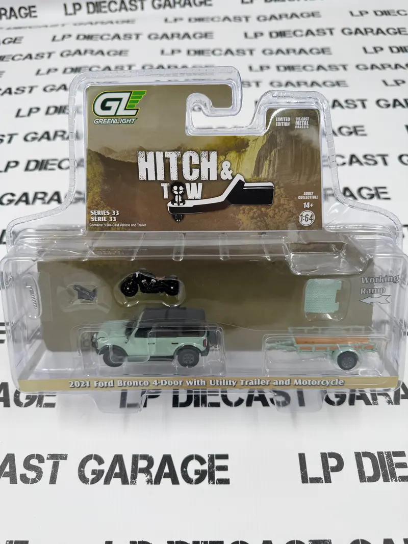 GREENLIGHT 2021 Ford Bronco w/ Trailer & Motorcycle Cactus Grey 1