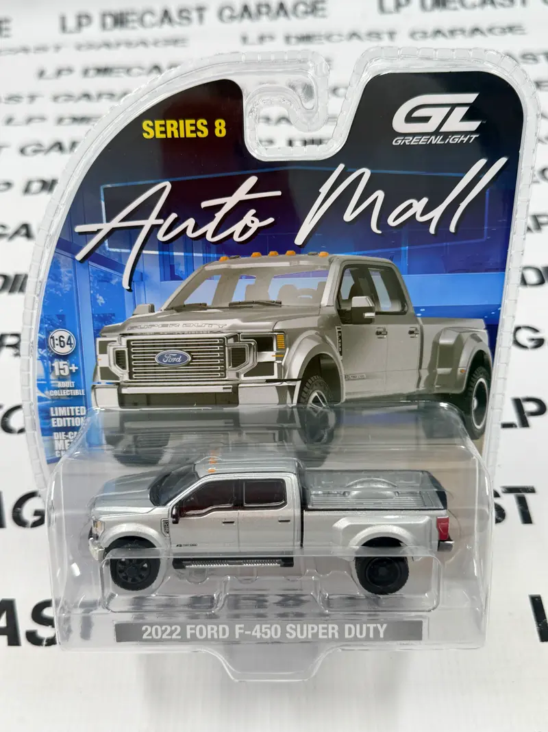 GREENLIGHT 2022 Ford F-450 Super Duty Silver Truck 1