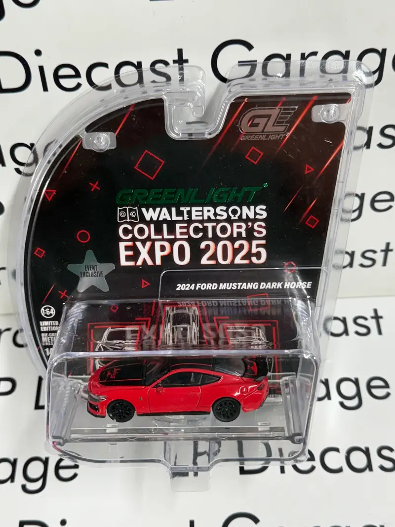 GREENLIGHT 2024 Ford Mustang Dark Horse Red 1