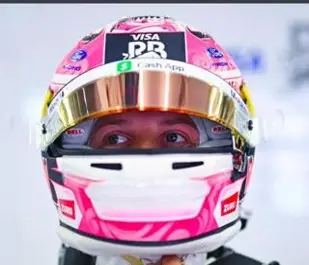 Helmet Liam Lawson 2026 1
