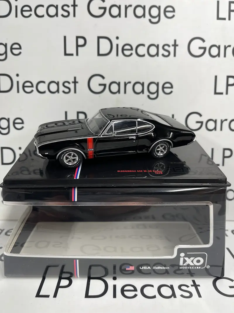 IXO Models 1968 Oldsmobile 442 W-30 Black 1