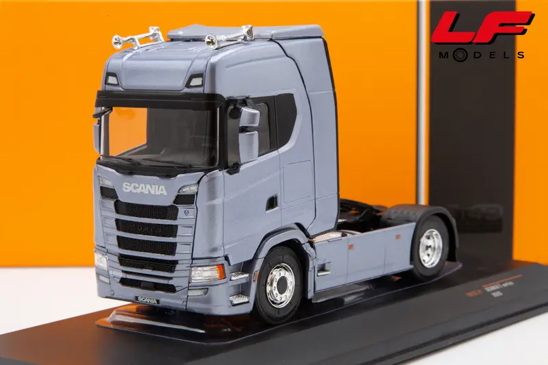 IXO MODELS SCANIA S-SERIES TRACTOR TRUCK 2 ASSI 2020 LIGHT BLUE 1
