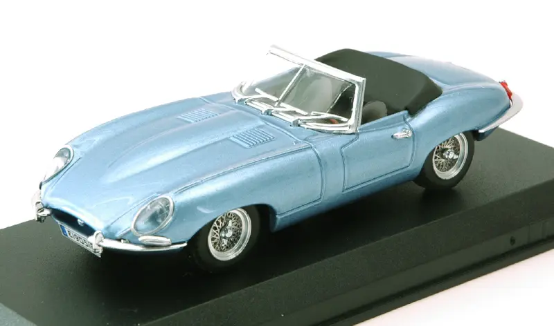 JAGUAR E-TYPE SPYDER ELECTRIC UK ROYAL WEDDING 2018 HARRY & MEGHAN 1