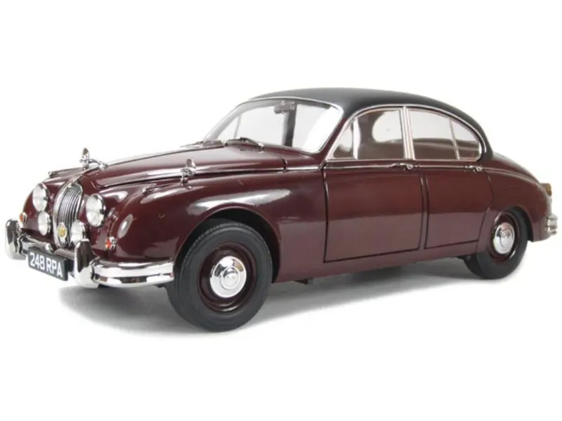 Jaguar Mk2 Burgundy/Black Roof Famous Detective 1