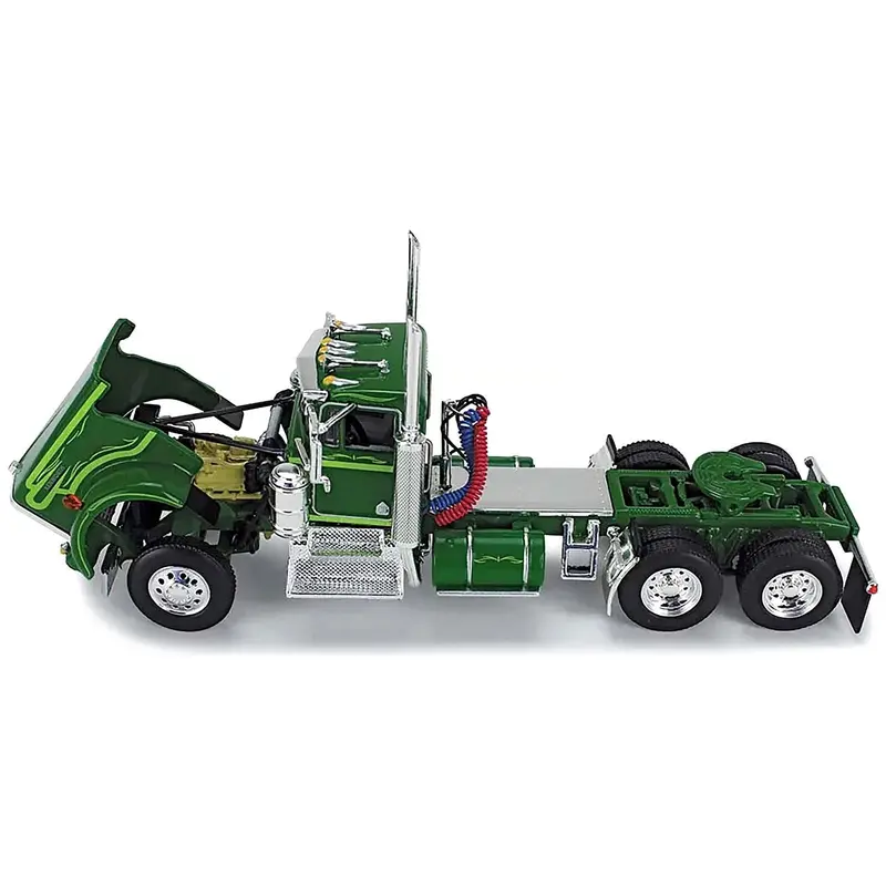 Kenworth W900A Day Cab and Wilson Silverstar Livestock Tandem-Axle Trailer Neon and Dark Green 1/64 Diecast Model by DCP/First Gear