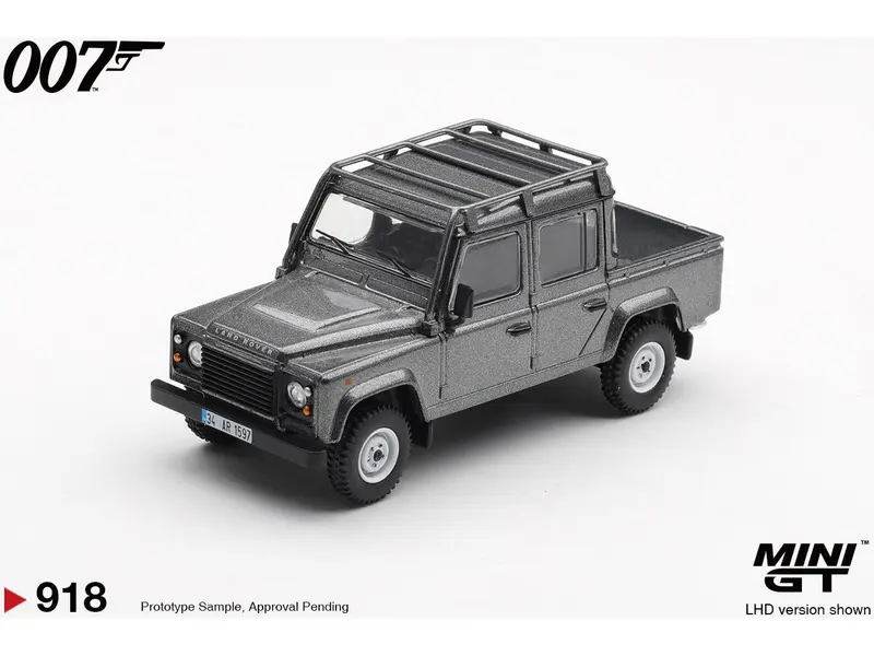 Land Rover Defender 110 Crew Cab Skyfall (LHD) English Blister Packaging 1
