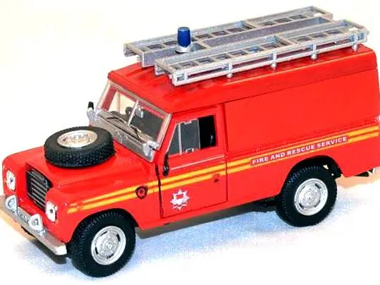 Land Rover S3 Fire Brigade (Silver Ladders) 1