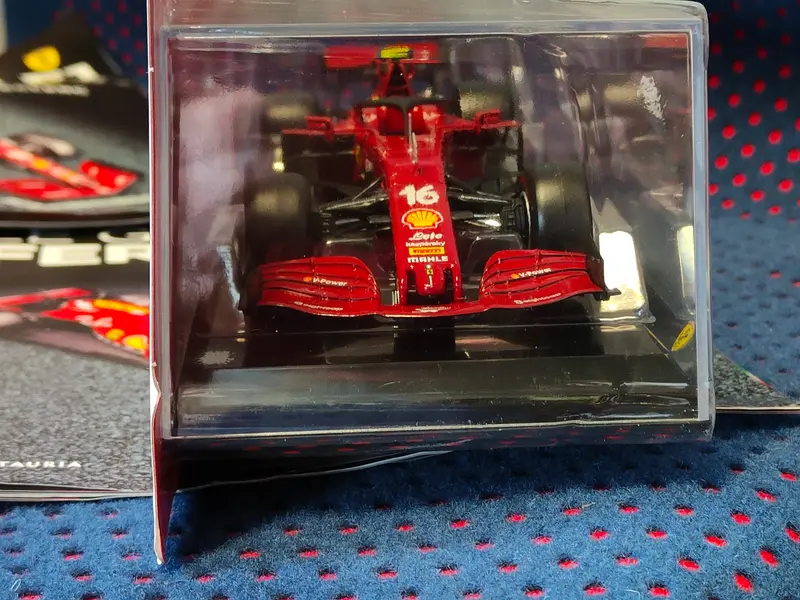 LE GRANDI FERRARI - SF1000  di Charles Leclerc  anno 2000 Tuscan grand Prix    - uscita n 7 - NUOVA con fascicolo