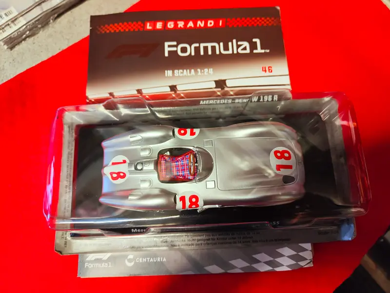 Le grandi formula  1 - Mercedes  Benz W 196 R - J. M. FANGIO - 1955 . NUOVA