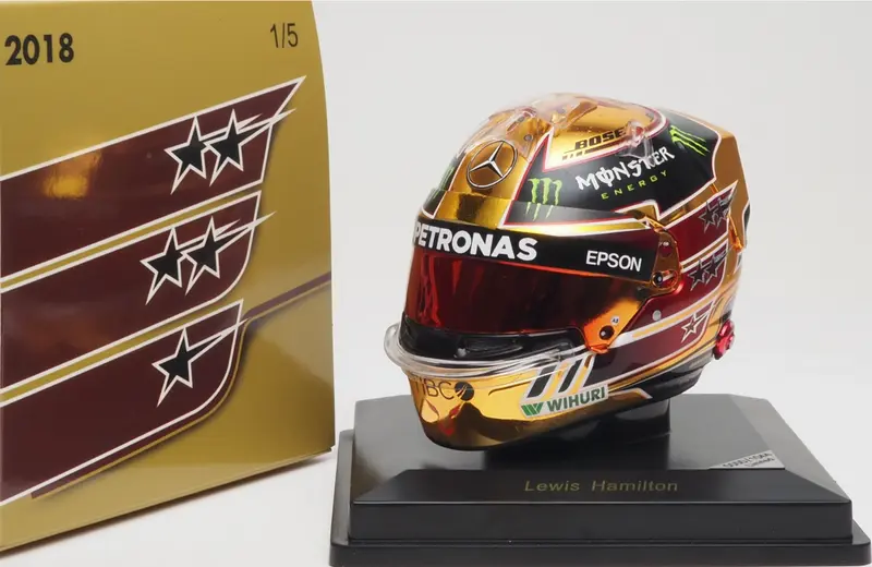 Lewis Hamilton - Helmet 1
