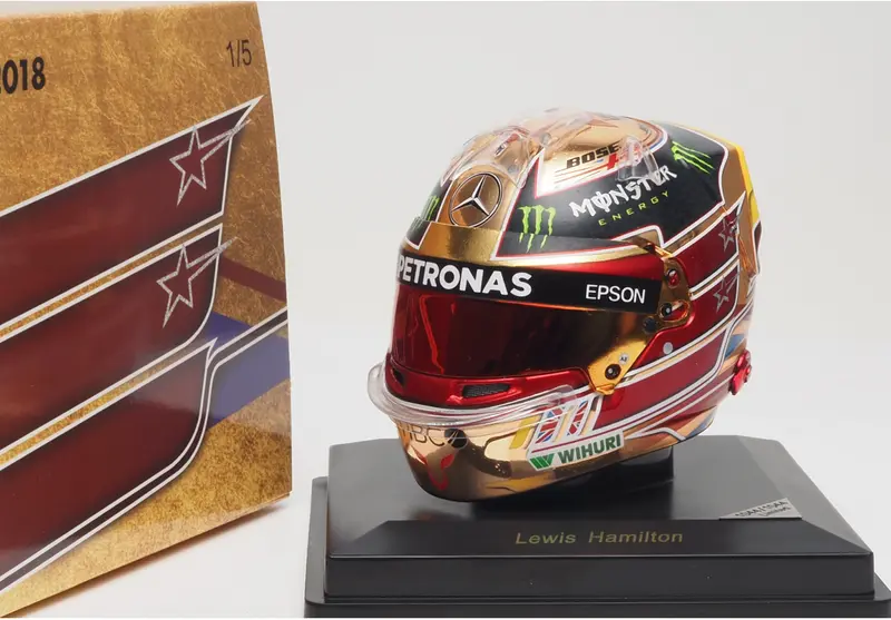 Lewis Hamilton - Helmet 1