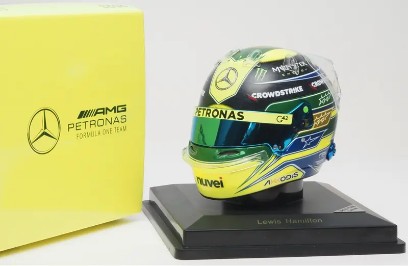 Lewis Hamilton - Helmet 1