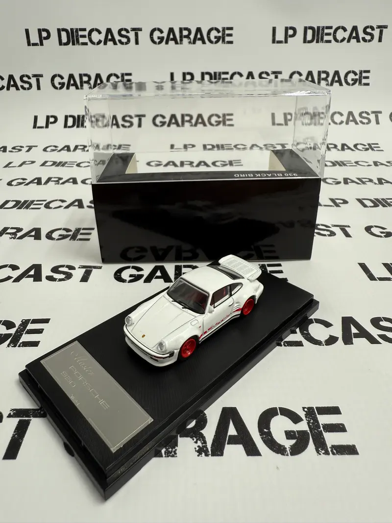 MASTER Porsche 930 Black Bird Carrera White Red 1