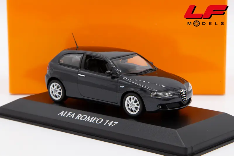 MAXICHAMPS ALFA ROMEO 147 2005 BLACK 1
