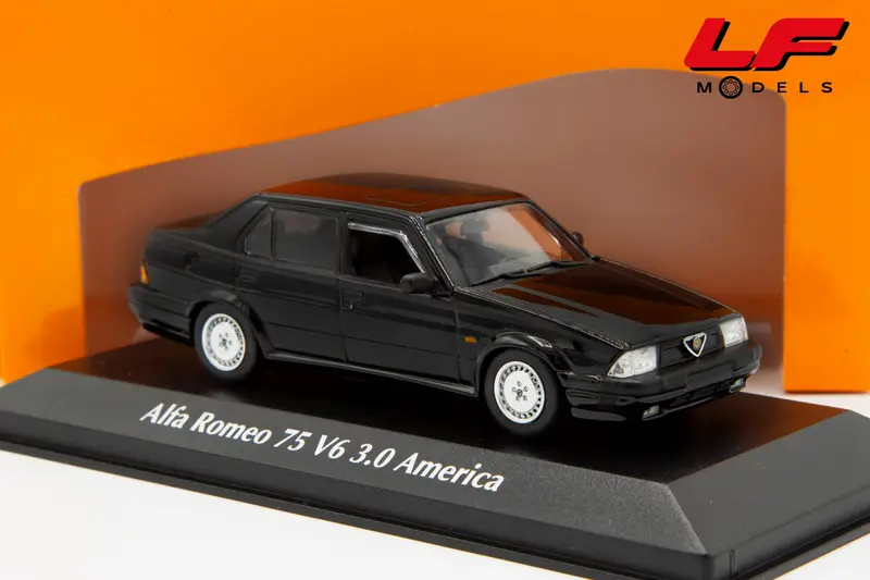 MAXICHAMPS ALFA ROMEO 75 V6 3.0 AMERICA 1