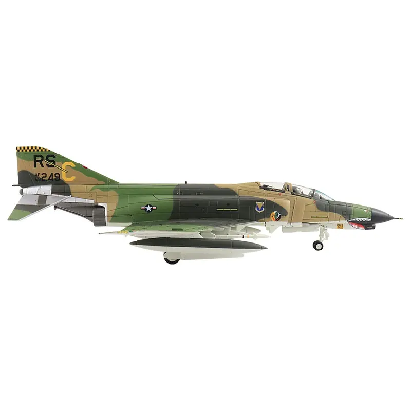 McDonnell Douglas F-4E Phantom II Fighter-Bomber Aircraft "TAM 80 86th TFW/512th TFS Ramstein AB" (1980) United States Air Force "Air Power Series" 1/72 Diecast Model by Hobby Master