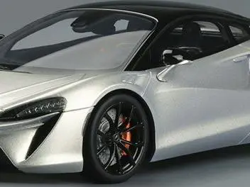 McLaren Artura Silver 2021 1