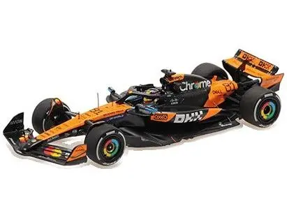 McLaren F1 Team MCL39 #81 Hungarian GP 2025 Oscar Piastri 1