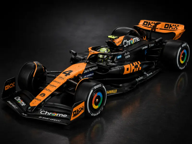 McLaren MCL60 #4 Lando Norris 2nd F1 Japanese GP 2023 1