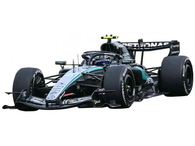 Mercedes-AMG F1 W17 E PERFORMANCE F1 Japanese GP 2026 Winner #12 Kimi Antonelli (+ Case) 1
