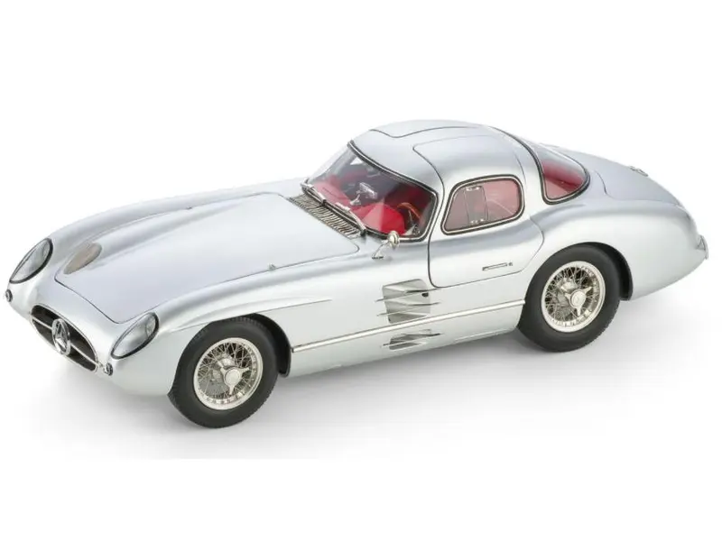 Mercedes-Benz 300 SLR Uhlenhaut Coupé (1955) CMC 1