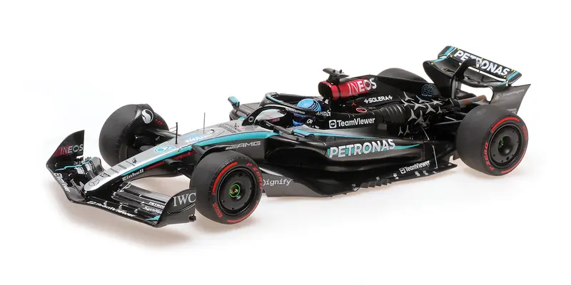Mercedes - F1 W15 n°63 (2024) 1
