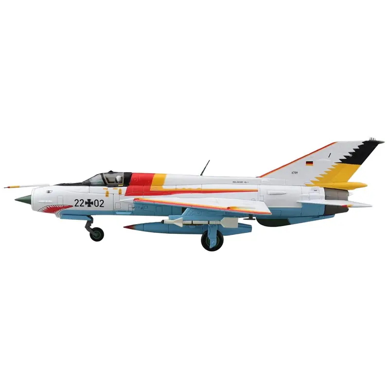Mikoyan-Gurevich MIG-21SPS "The White Shark" Fighter Aircraft "22+02 JG-1 Drewitz Air Base Germany" (1990) "Air Power Series" 1/72 Diecast Model by Hobby Master