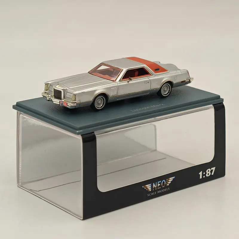NEO SCALE MODELS 1/87 Continental Mark V Resin Car Limited Silver